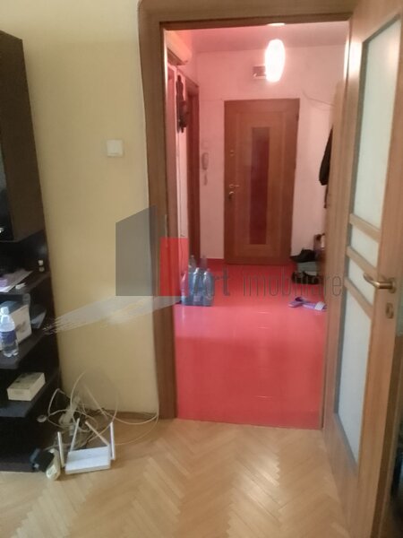 Drumul Taberei, V. Ialomitei, 3 camere